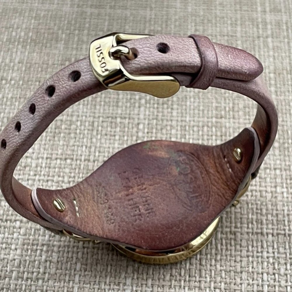 Fossil Ladies Wristwatch Pink Leather Band Gold Tone Case AS IS Read desc - Picture 10 of 11